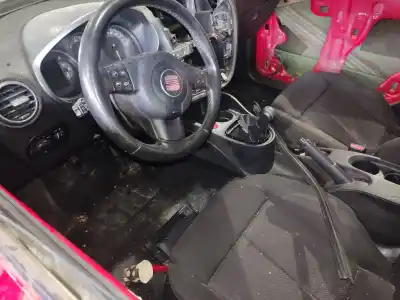 Veículo de Sucata seat leon (1p1) 2.0 tdi 16v do ano 2007 alimentado bkd