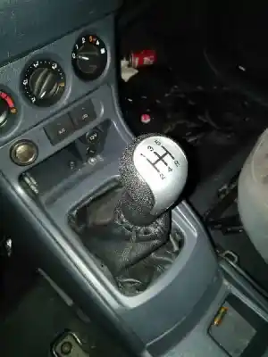 Здавання транспортного засобу ford transit connect (tc7) furgón (2006->) року 2009 потужний r3pa