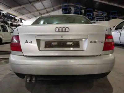 Veículo de Sucata audi a4 berlina (b5) 2.5 tdi do ano 2000 alimentado afb