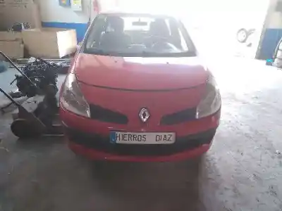 Veículo de Sucata renault clio iii confort dynamique do ano 2007 alimentado k9k t7