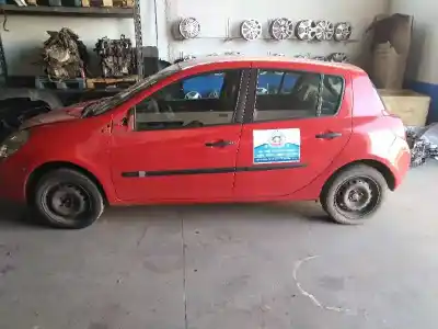 Scrapping Vehicle RENAULT CLIO III Confort Dynamique of the year 2007 powered K9K T7