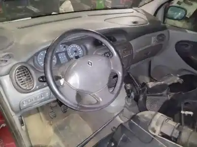 Утилизация автомобиля RENAULT MEGANE I SCENIC (JA0) 1.9 dTi Diesel CAT 98 CV / 72 KW года 2001 питание F9Q K7