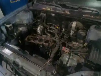 Veicolo di demolizione daewoo evanda (klal) 2.0 dell'anno 2004 alimentato l88