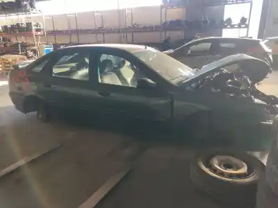 Veicolo di demolizione renault laguna (b56) 2.0 anade dell'anno 1994 alimentato f3r722