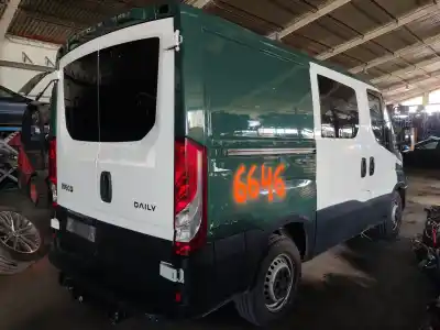 Veículo de Sucata iveco 35s13 is35sc2aa do ano 2001 alimentado f1afl411b*a