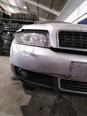 Veículo de Sucata audi a4 berlina (8e) 2.5 tdi (120kw) do ano 2003 alimentado bfc