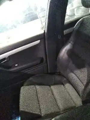 Veículo de Sucata audi a4 berlina (8e) 2.5 tdi (120kw) do ano 2003 alimentado bfc