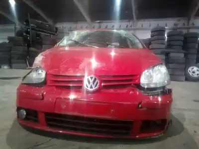 Veículo de Sucata volkswagen golf v berlina (1k1) gt sport do ano 2005 alimentado bkd