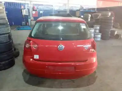 Veículo de Sucata VOLKSWAGEN GOLF V BERLINA (1K1) Conceptline (E) do ano 2005 alimentado BKC