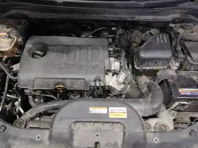 Veículo de Sucata kia ceed active 116 cv / 85 kw do ano 2011 alimentado d4fb