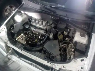 Здавання транспортного засобу renault   року 1996 потужний f8q