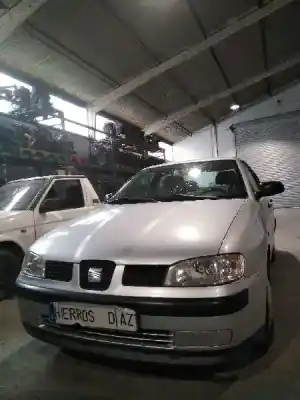 Veículo de Sucata seat cordoba berlina (6k2) stella do ano 2000 alimentado agp
