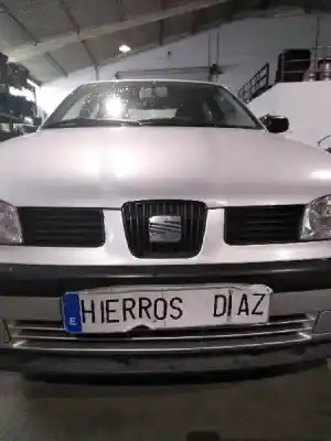 Veículo de Sucata seat cordoba berlina (6k2) stella do ano 2000 alimentado agp