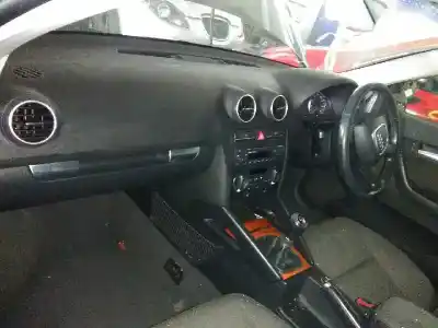 Veículo de Sucata audi a3 sportback (8p) 1.9 tdi do ano 2001 alimentado bxe