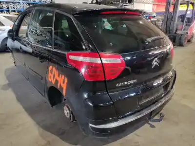 Veículo de Sucata citroen c4 picasso exclusive do ano 2007 alimentado rhj