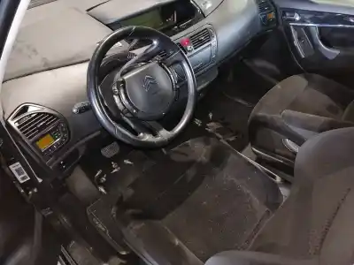 Veículo de Sucata citroen c4 picasso exclusive do ano 2007 alimentado rhj