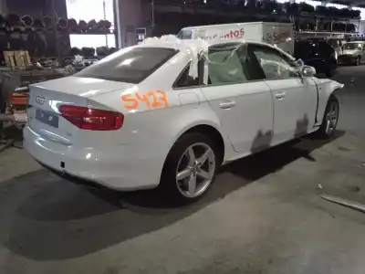 Veículo de Sucata audi a4 berlina (b8) basis do ano 2015 alimentado csu