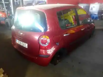Scrapping Vehicle renault modus confort dynamique 98 cv / 72 kw of the year 2005 powered k4j g7