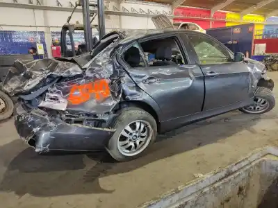 Veículo de Sucata bmw serie 3 berlina (e90) 320d do ano 2005 alimentado m47