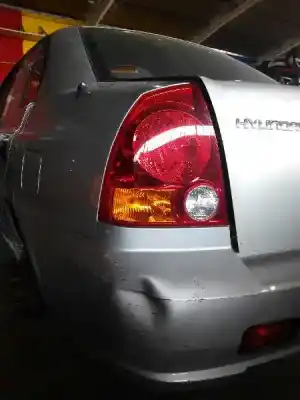 Veicolo di demolizione hyundai accent (lc) l crdi dell'anno 2001 alimentato d3ea