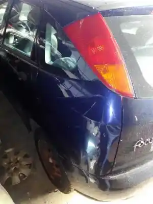 Véhicule à la ferraille ford focus berlina (cak) ambiente de l'année 1999 alimenté fyda