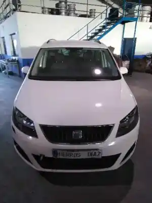 Vehicul casat seat alhambra (710, 711) 2.0 tdi al anului 2013 alimentat cff