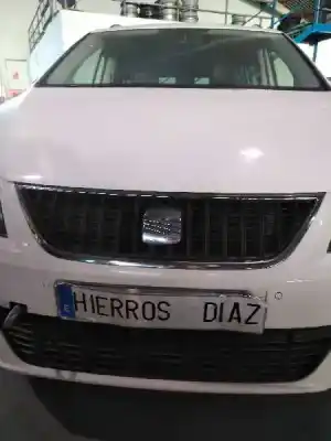Vehicul casat seat alhambra (710, 711) 2.0 tdi al anului 2013 alimentat cff