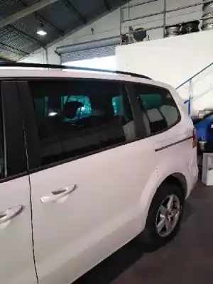Vehicul casat seat alhambra (710, 711) 2.0 tdi al anului 2013 alimentat cff