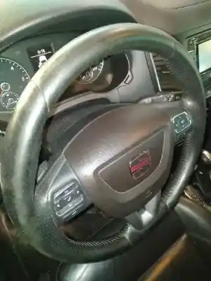 Vehicul casat seat alhambra (710, 711) 2.0 tdi al anului 2013 alimentat cff