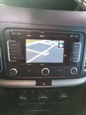 Vehicul casat seat alhambra (710, 711) 2.0 tdi al anului 2013 alimentat cff