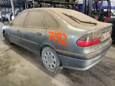 Veículo de Sucata renault laguna (b56) 2.2 turbodiesel do ano 1998 alimentado g8t760