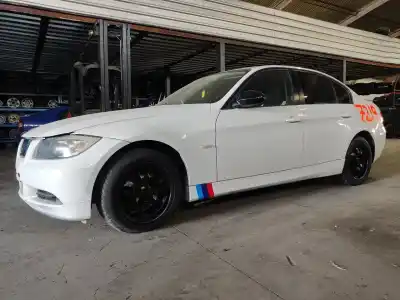 Veículo de Sucata bmw serie 3 berlina (e90) 320i do ano 2005 alimentado n46b20b