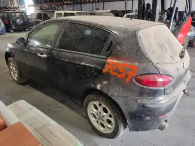 Veicolo di demolizione alfa romeo 147 (190) 1.9 jtd distinctive dell'anno 2003 alimentato 937a2000