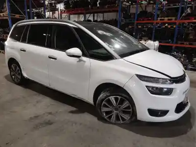 Véhicule à la ferraille citroen c4 picasso attraction de l'année 2014 alimenté 9h05