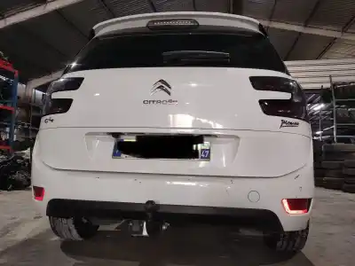 Véhicule à la ferraille citroen c4 picasso attraction de l'année 2014 alimenté 9h05