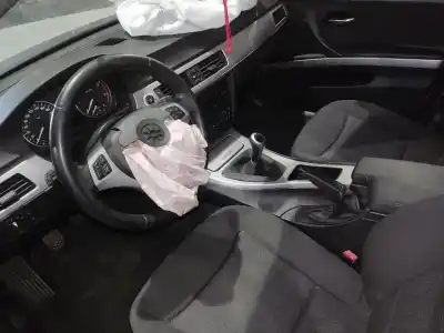 Veículo de Sucata bmw 3 touring (e91) 320 d do ano 2006 alimentado 204d4