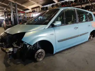 Veículo de Sucata renault scenic ii adventure by coronel tapiocca do ano 2007 alimentado f9q lb