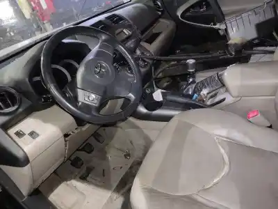 Vehicul casat toyota rav 4 (a3) 2.2 turbodiesel cat al anului 2008 alimentat 2ad