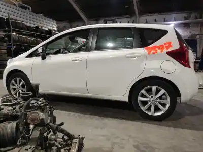 Veículo de Sucata nissan note tekna premium do ano 2014 alimentado hr12