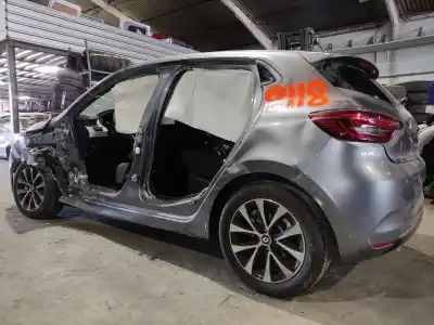 Здавання транспортного засобу renault clio v (b7_) 1.6 e-tech 145 (b7mu) року 2023 потужний h4m c6 Здавання транспортного засобу renault clio v (b7_) 1.6 e-tech 145 (b7mu) року 2023 потужний h4m c6