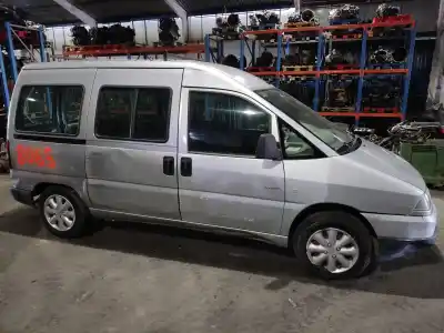 Hurda Aracı CITROEN JUMPY Combi Confort (5/6 plazas) Yılın 2003 güçlü RHZ