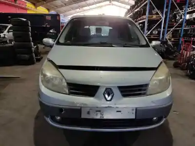 Veículo de Sucata renault scenic ii confort dynamique do ano 2004 alimentado k4m782