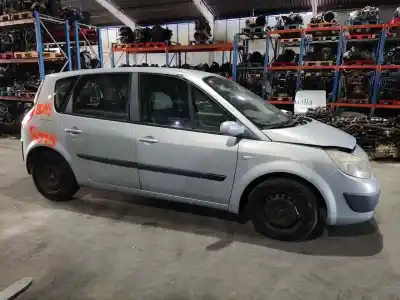 Veículo de Sucata renault scenic ii confort dynamique do ano 2004 alimentado k4m782