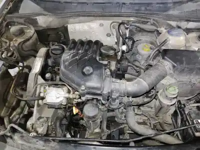 Veicolo di demolizione seat cordoba berlina (6k2) stella dell'anno 2001 alimentato aqm