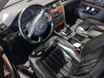 Sloopvoertuig audi a8 (d2) 2.8 van het jaar 1999 aangedreven apr