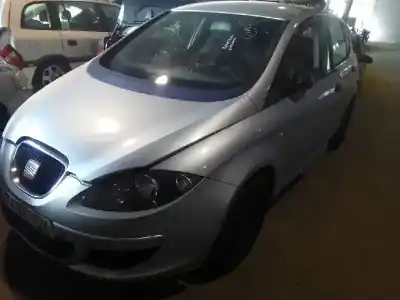 Veículo de Sucata seat altea (5p1) arena do ano 2004 alimentado bjb