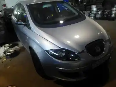 Veículo de Sucata seat altea (5p1) arena do ano 2004 alimentado bjb