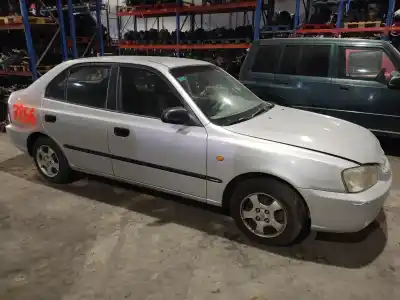 Veicolo di demolizione hyundai accent (lc) 1.3 cat dell'anno 2001 alimentato g4ea