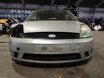 Здавання транспортного засобу ford fiesta (cbk) ambiente року 2002 потужний f6ja