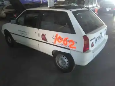 Veículo de Sucata citroen ax 1.4 do ano 2001 alimentado k2d